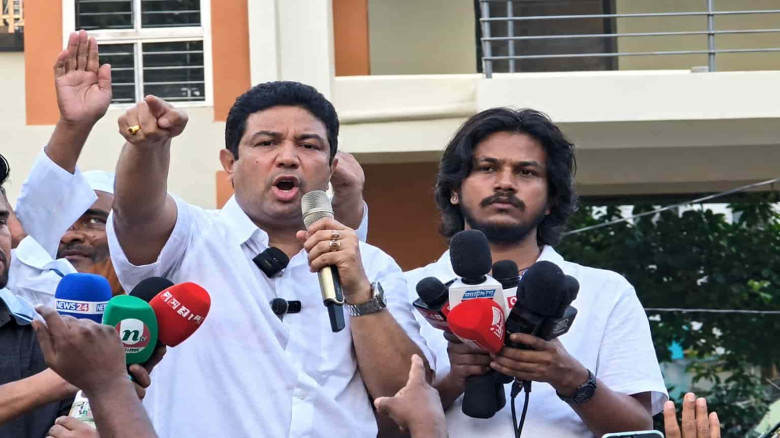 নৈরাজ্যকারীদের প্রতিহত করার হুঁশিয়ারি দিলেন এমপি আজাদ