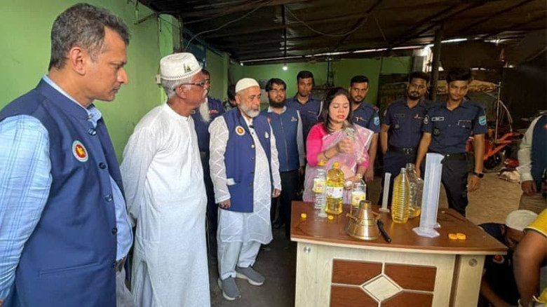 সিদ্ধিরগঞ্জে বিএসটিআইয়ের অভিযানে তিন প্রতিষ্ঠান সিলগালা