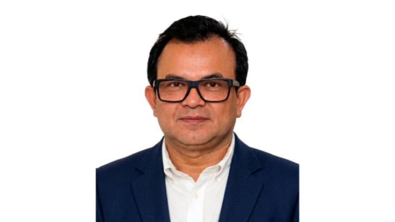 মানবসেবার পরিকল্পনা নিয়ে রেড ক্রিসেন্ট নির্বাচনে রিয়াদ চৌধুরী